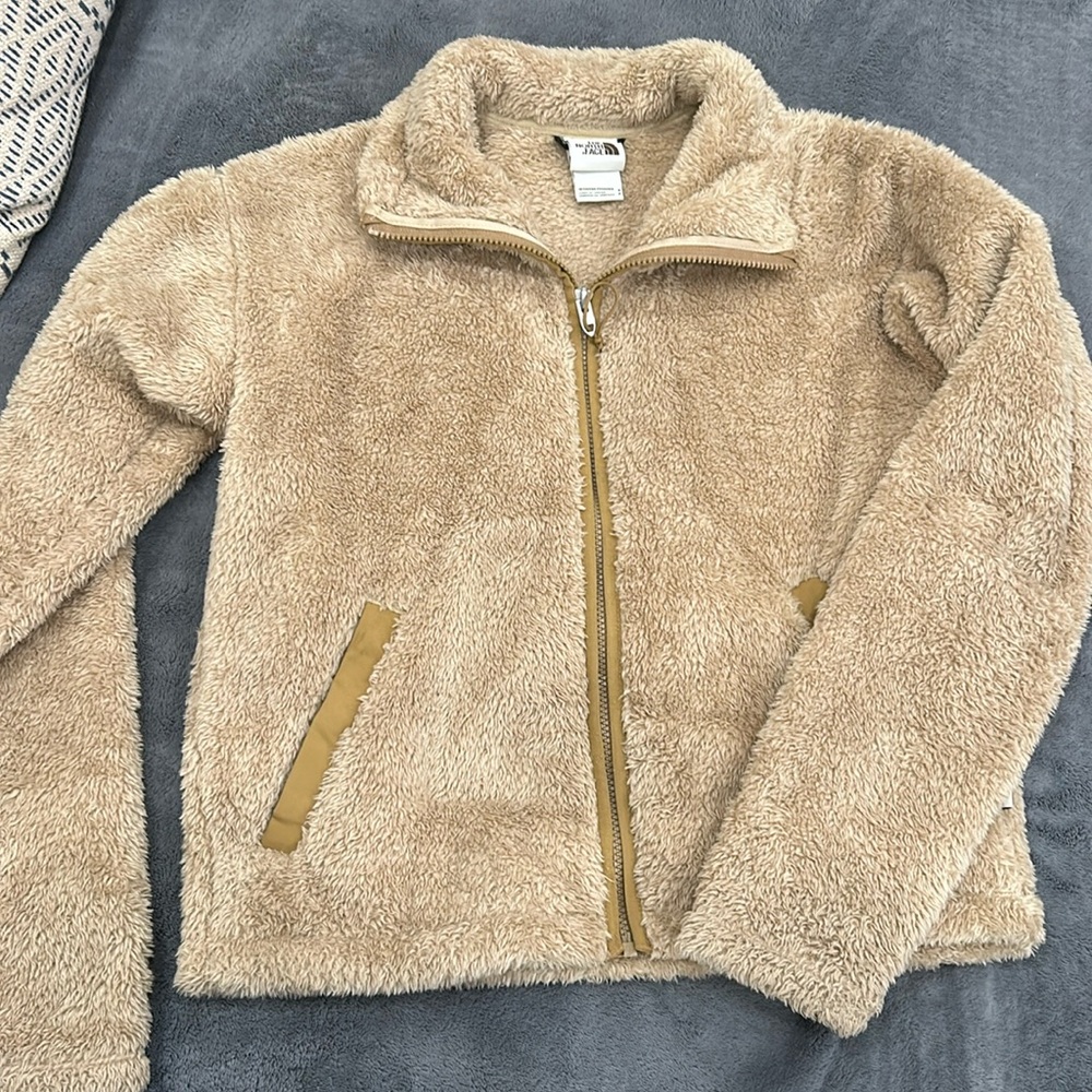 Used North Face Women’s zip up sweater size small